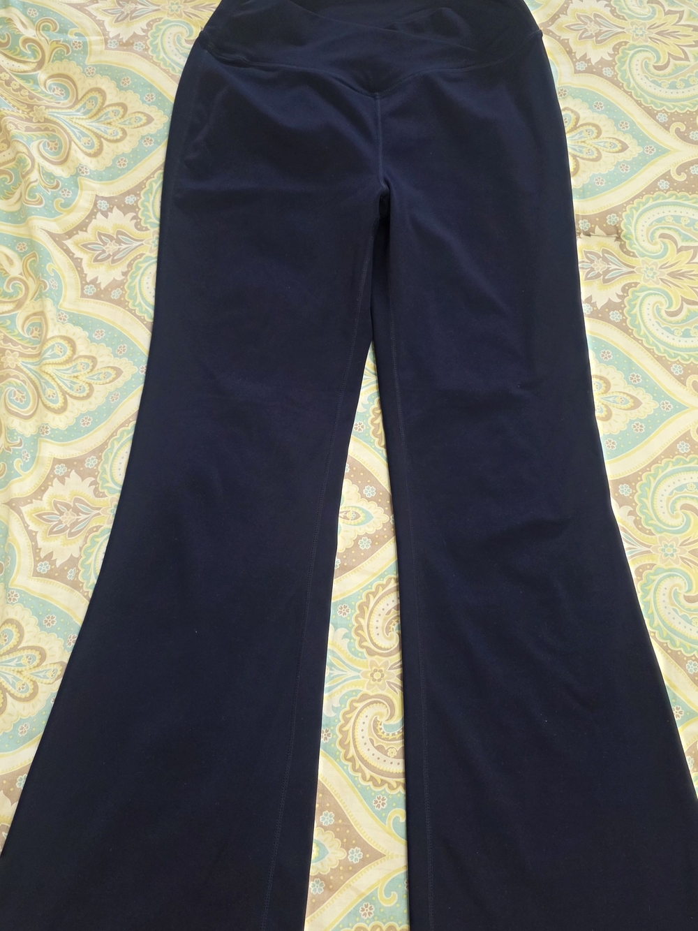 HALARA Navy Flare Leggings- REGULAR LENGTH SIZE LARGE